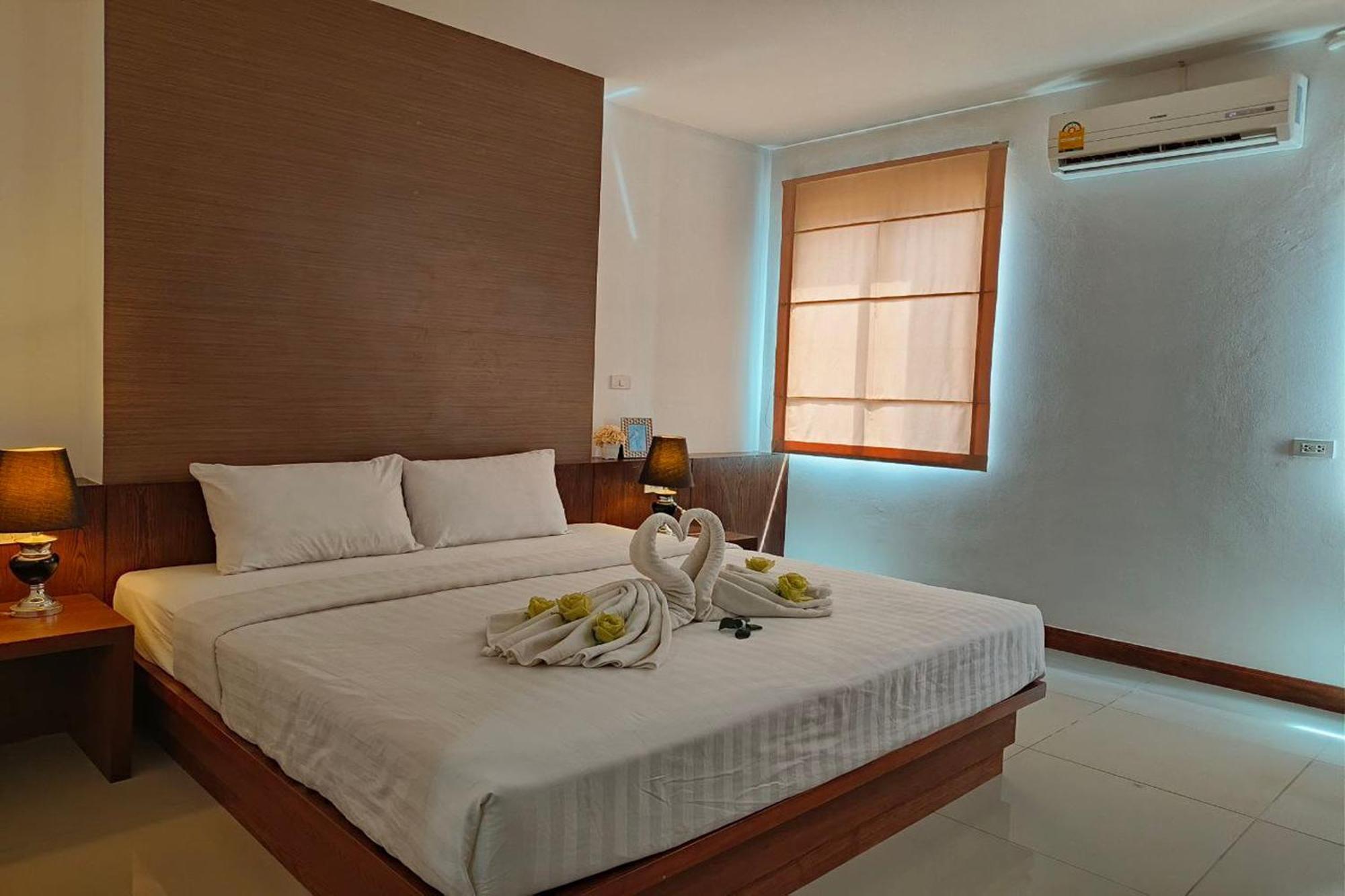 The Little Nest Phuket Hotel Luaran gambar