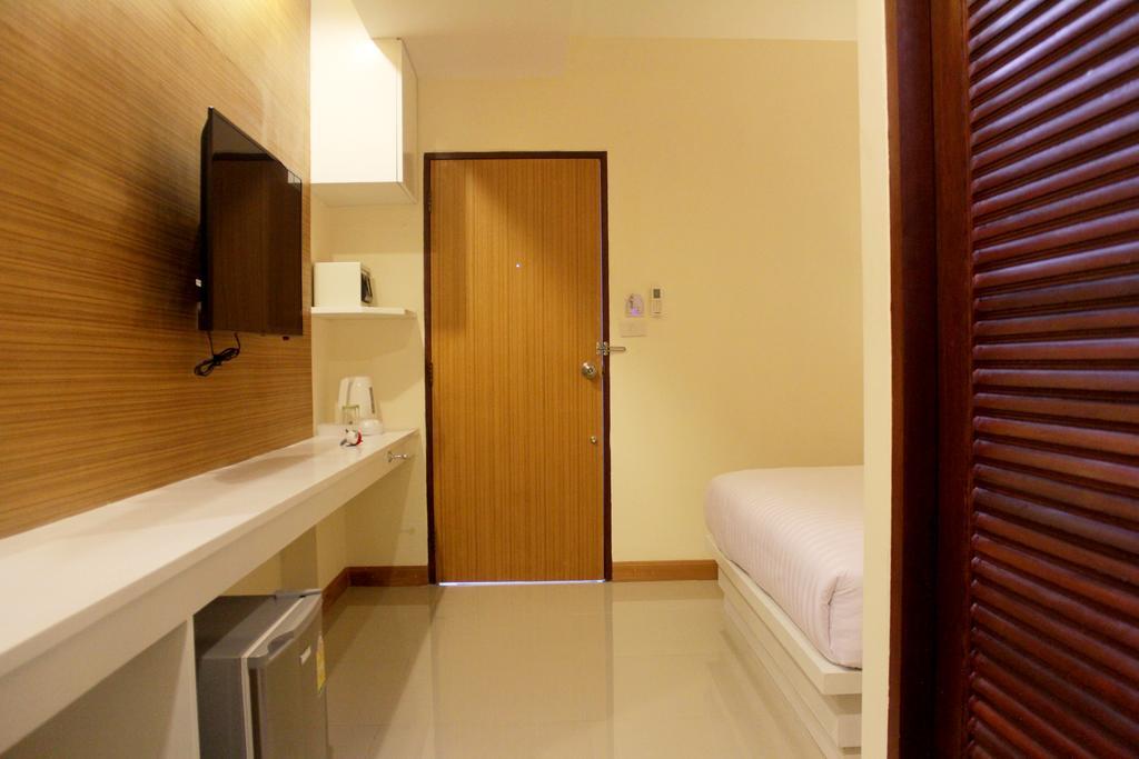 The Little Nest Phuket Hotel Bilik gambar